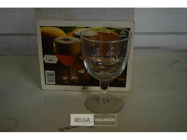 ±16 glazen voor speciaal bier - afbeelding 2 van  3
