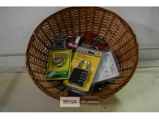 ±16 hangsloten - afbeelding 1 van  4