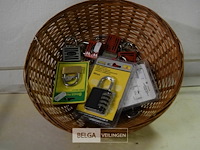 ±16 hangsloten - afbeelding 1 van  4