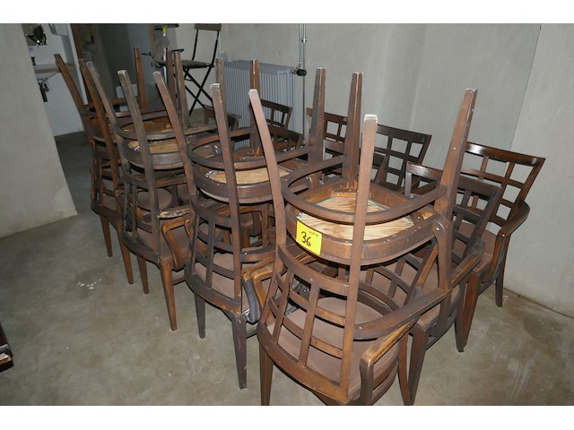 16 horecastoelen - afbeelding 1 van  4