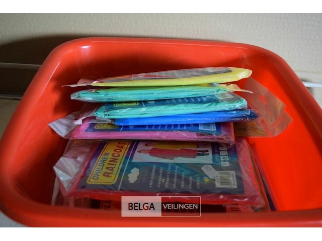 ±16 kinderponcho's div. kleuren - afbeelding 3 van  3