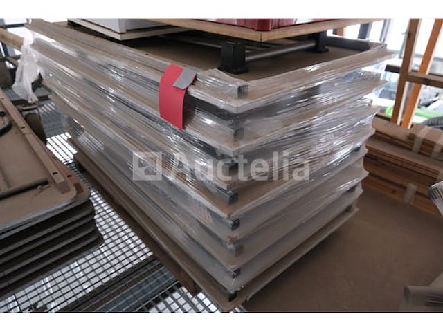 16 klaptafels - afbeelding 1 van  7