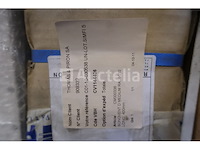 16 luchtapparaten en geluidsinstallaties