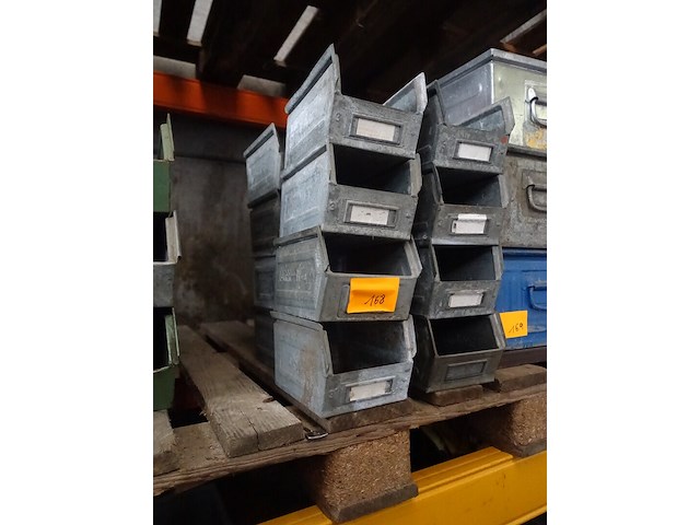 16 metalen bakken (klein) - afbeelding 2 van  2