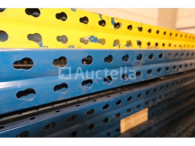 16 metalen rekladders - afbeelding 1 van  5