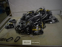 ±16 pakjes karabijnhaakjes - afbeelding 1 van  4