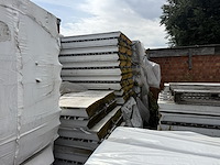 16 pallets geisoleerde dakpanelen - afbeelding 8 van  11