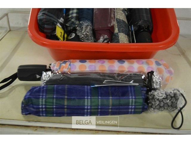 16 paraplu`s div kleuren - afbeelding 2 van  3