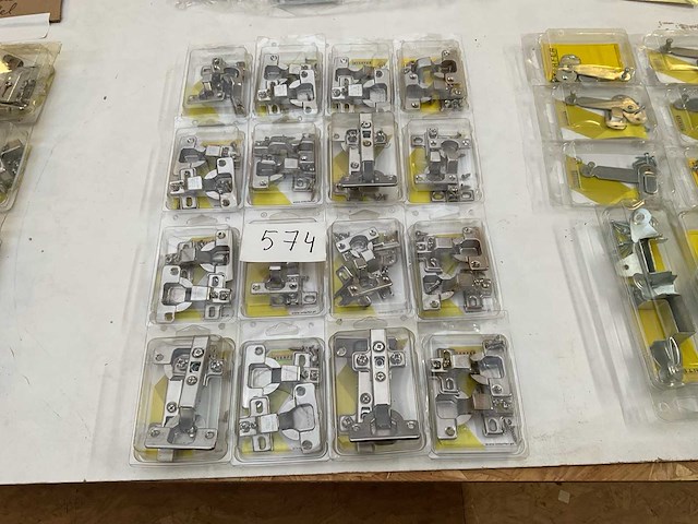 16 scharnier sets - afbeelding 1 van  7