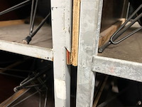 16 stoelen + 2 karren - afbeelding 8 van  9