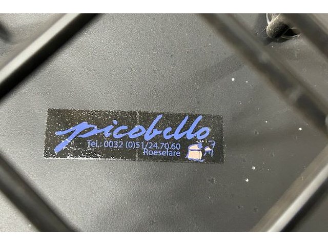 16 stoelen + 2 karren - afbeelding 6 van  9