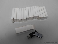 16 usb stiks 4gb nieuw - afbeelding 1 van  1