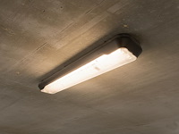 16 x 60cm pro dubbele led tl t8 armaturen waterdicht donkergrijs met reflector - afbeelding 2 van  9