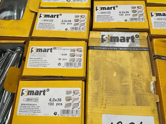 16 x dozen metalen kozijnpluggen; pluggen - afbeelding 5 van  8