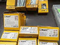 16 x dozen metalen kozijnpluggen; pluggen - afbeelding 8 van  8