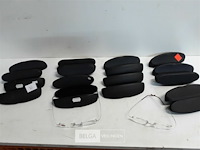 16 x leesbril in opbergdoosje mix sterkte - afbeelding 1 van  3