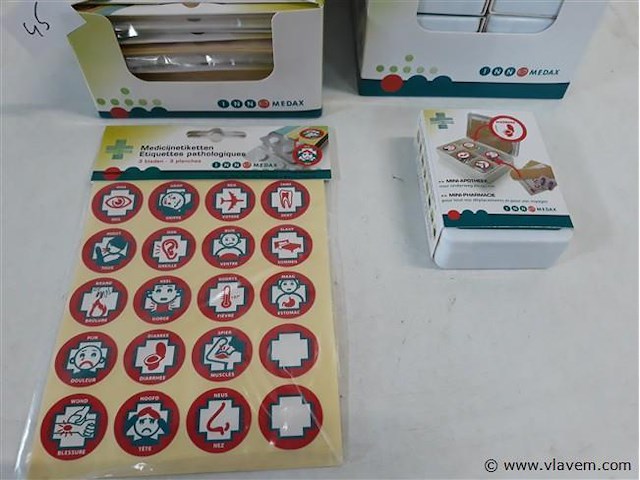 16 x mini apotheek + 50 x apotheek stickers - afbeelding 2 van  2