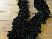 ±16 zwarte boa`s - afbeelding 1 van  2