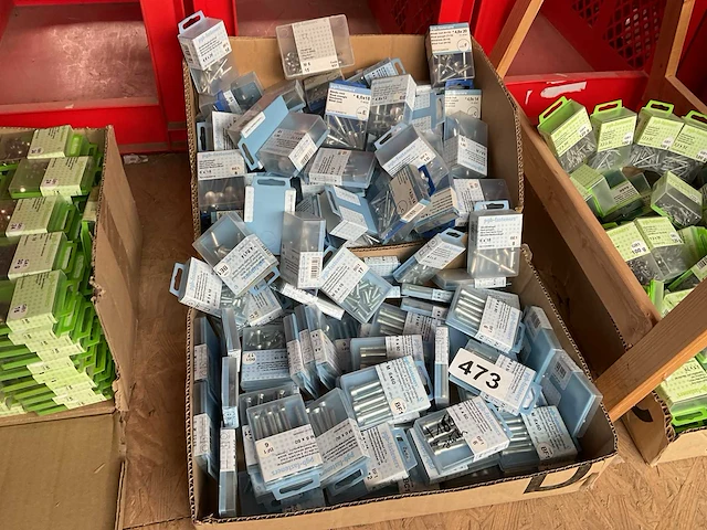160 blisters bouten rivet nagels - afbeelding 1 van  9
