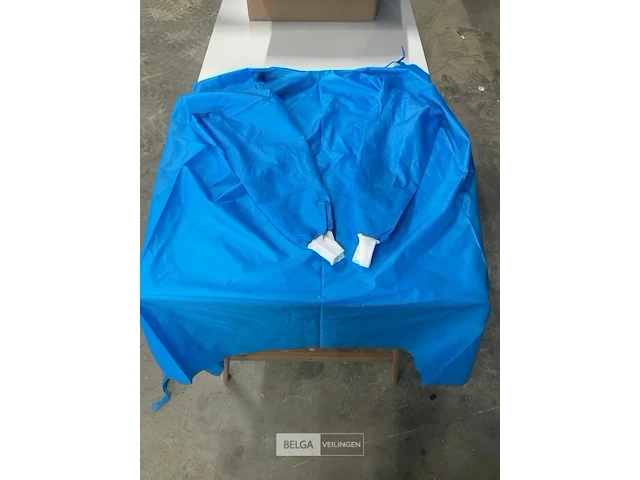 1600x operatie schorten maat xl 32 dozen van 50 stuks op een pallet - afbeelding 1 van  3
