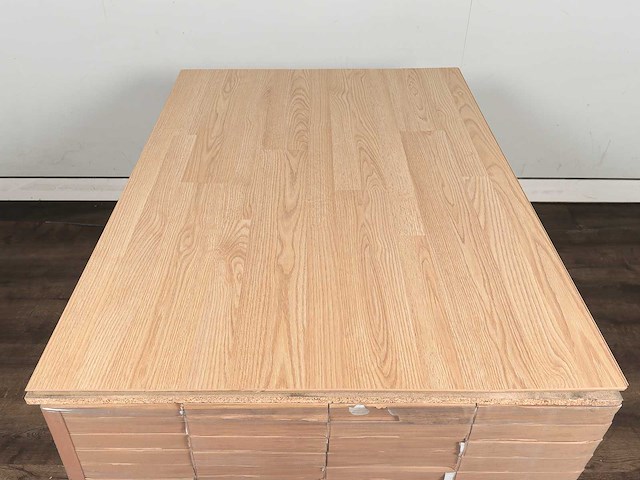161 m2 laminaat plank watervast - 1383 x 193 x 6 mm - afbeelding 3 van  4