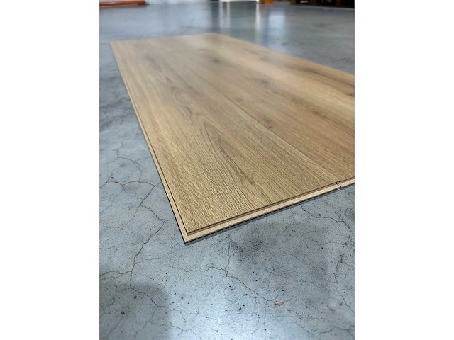 163,58 m2 laminaatvloer 6mm naturel - afbeelding 2 van  3