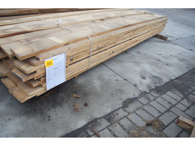 1,65 m³ eiken planken 30mm droog - afbeelding 1 van  5