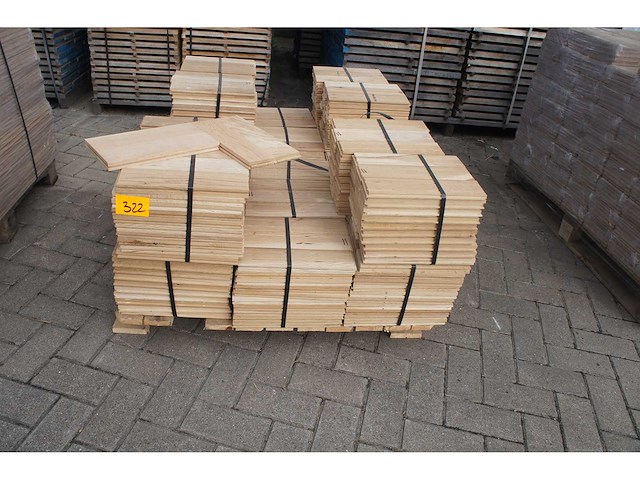 16,56 m² massief eiken visgraatparket 21mm - afbeelding 4 van  5