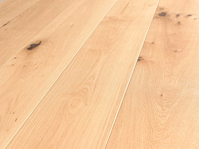 166 m2 parket eiken xl mutliplank - 2200 x 180 x 14 mm - afbeelding 1 van  4