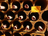 16x 75cl chateau lagrange 1974 - afbeelding 4 van  6