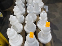 16x decoratieve schaakstukken - afbeelding 1 van  2