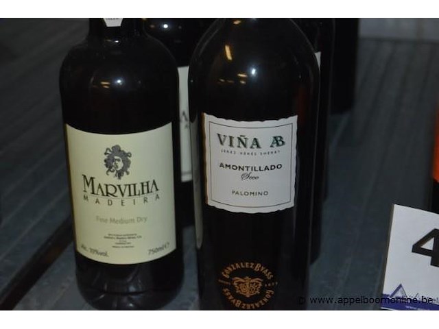 16x fles diverse wijn, sherry en port, o.a. marvilha madeira, viña b, drysack, demarcação, 75cl - afbeelding 2 van  3