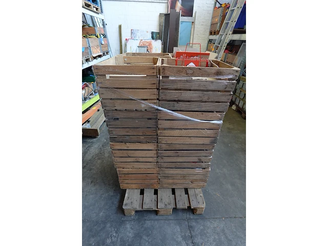 16x houten kist + inhoud - afbeelding 1 van  9