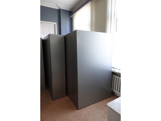 16x metalen lockerkast - afbeelding 2 van  4