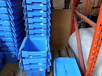 16x stapelbarte kunststof box auer packaging