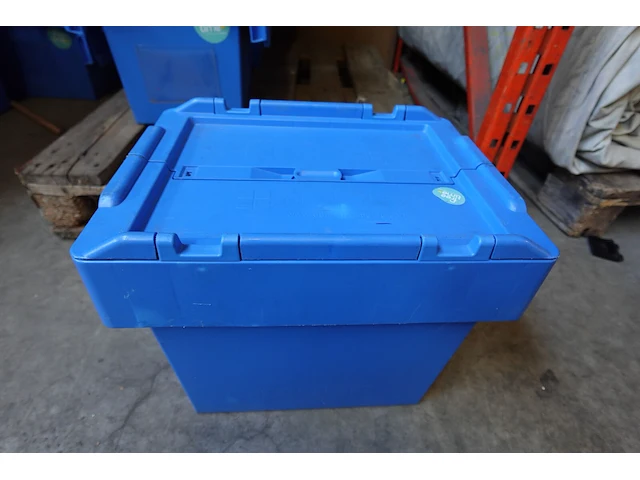 16x stapelbarte kunststof box auer packaging - afbeelding 2 van  6