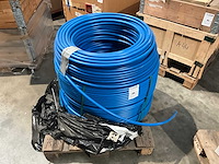 16x2 blauw vloerverwarmingsbuis - afbeelding 1 van  3