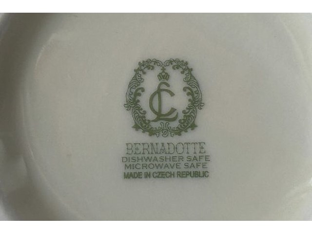 17 asbakken - afbeelding 3 van  4