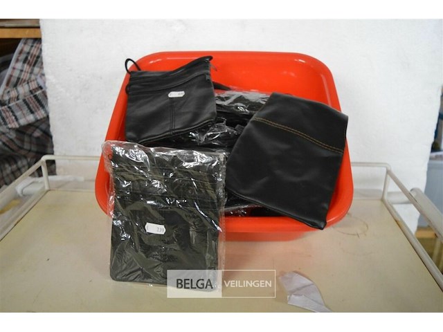 ±17 div. soorten tasjes - afbeelding 1 van  3