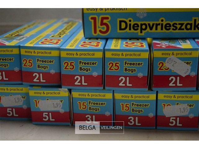 17 doosjes diepvrieszakjes 3l 25x30cm - afbeelding 3 van  3