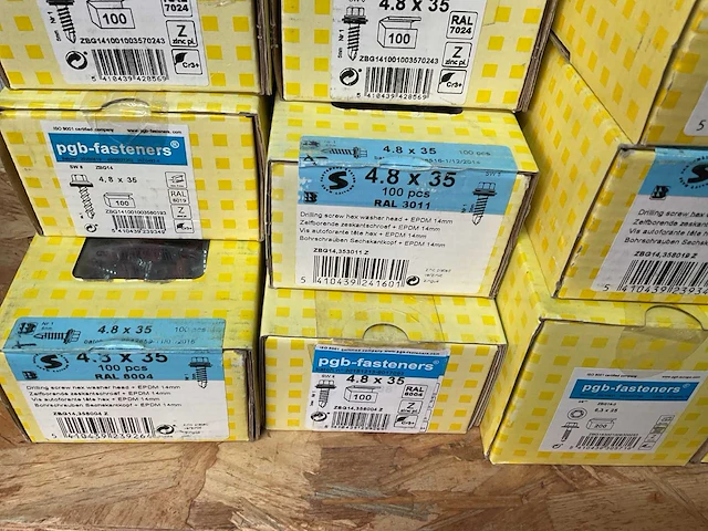 17 dozen dakplaatschroeven - afbeelding 4 van  7