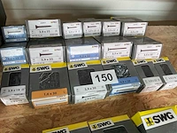 17 dozen schroeven