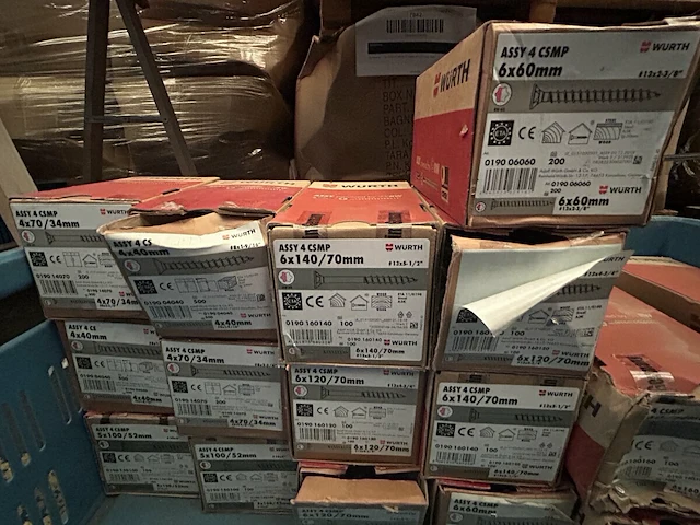 17 dozen würth schroeven - afbeelding 2 van  2
