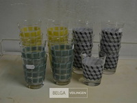±17 glazen - afbeelding 1 van  3