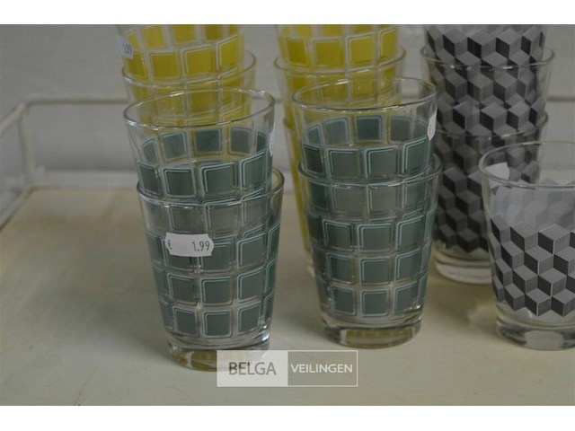 ±17 glazen - afbeelding 2 van  3