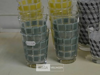 ±17 glazen - afbeelding 2 van  3