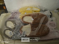 ±17 paar huissloffen div maten - afbeelding 1 van  3