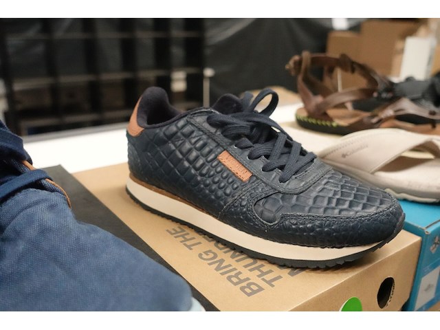 17 paar schoenen - afbeelding 1 van  6