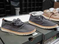 17 paar schoenen - afbeelding 2 van  6