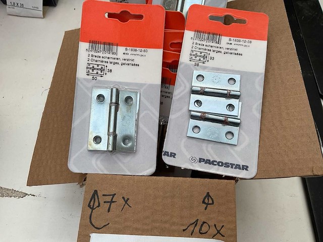 17 sets met scharnieren - afbeelding 2 van  3